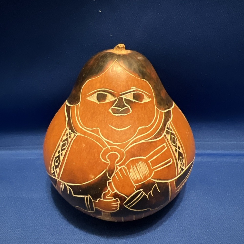 Etched Gourd Carving, Claver, Made in Peru, Carved Woman 4"